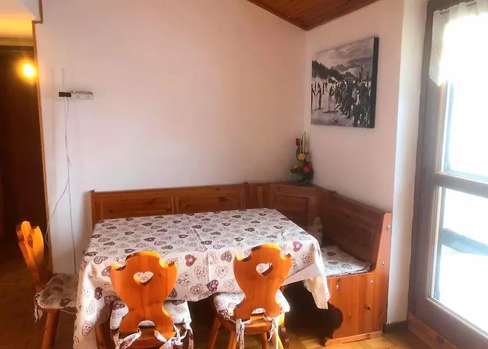 Rododendro- Bluchalet 公寓 *